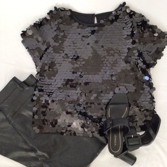 Eva Franco Black Sequin Tee Sz S - Picture 1 of 8